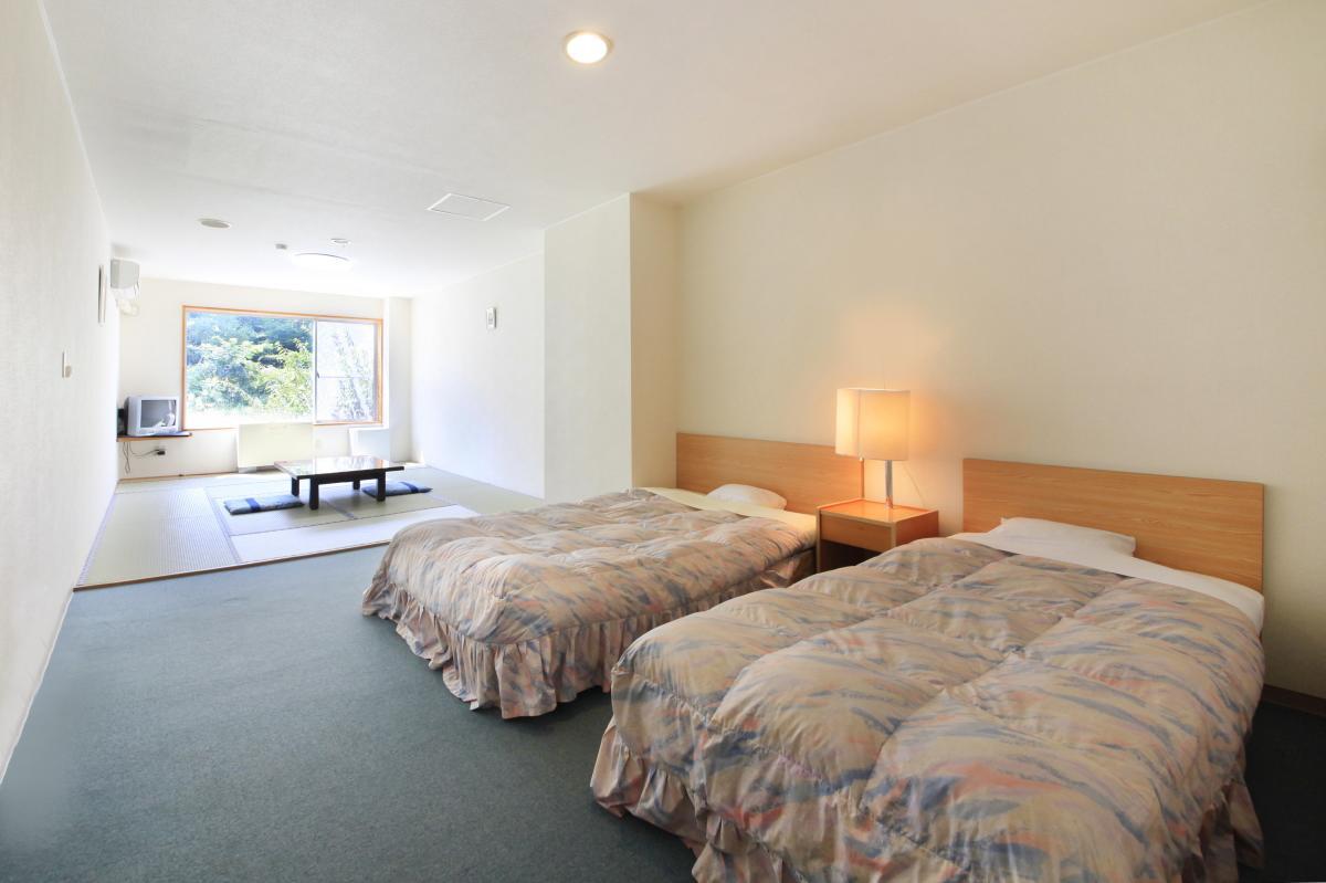 Hotel Radiant Kijimadaira Bagian luar foto